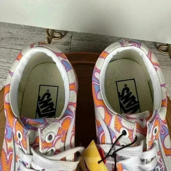 VANS Brand New Old Skool Stacked Orange& White Platforms size 7.5/9.0(women) - Picture 4 of 9